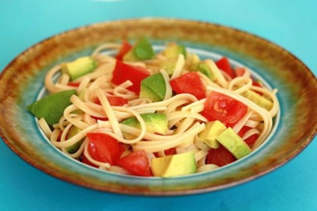 Mexican Style Noodles with Tomatoes and Avocados - Chef Pepín